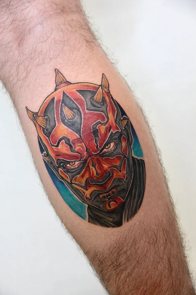 Tatuaje Darth Maul de Star Wars hecho en Sorry Mom, Madrid.